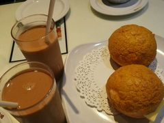 -新大咀港式茶餐厅(宝山万达店)