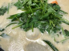 -肥汁米蘭香港米线(长宁来福士店)