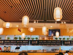大堂-秦䩊会·陕西biangbiang面(畹町路店)