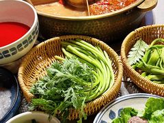 -巴奴毛肚火锅(新街口金鹰店)