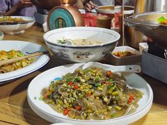 -小洞天柴火土菜馆