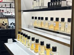 -CHANEL(恒隆广场店)