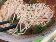 -金杨拉面王小吃面馆·牛三宝面·红烧牛肉粉