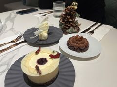 -潮一不贰·法式甜品·生日蛋糕·西式简餐(外滩店)