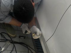 -畅通航行汽车钣金喷漆 无痕修复·局部喷漆