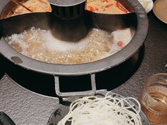 -晓宇重庆火锅(西安荟聚店)