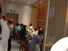 大堂-喜家德虾仁水饺(华强天虹店)