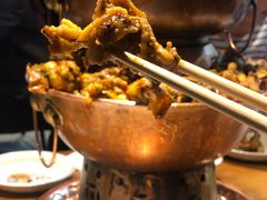 -炉小二铜锅牛蛙•川湘菜(三里屯店)