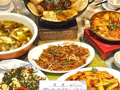 -百味地锅鸡(二店·财校分店)