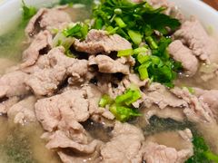 -犇逸·乐山跷脚牛肉·四川现炒(览海店)