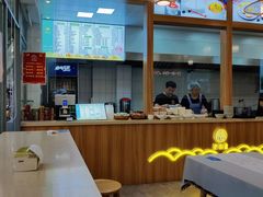 -老前童小吃(北明程路店)