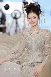 -艾米丽婚纱礼服