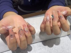-艾珂·美甲美睫