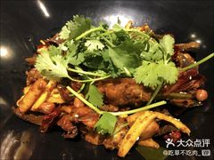 -食乐佳麻辣香锅(森林摩尔商业街区店)