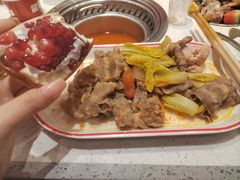 -龍歌自助小火锅(市南金茂湾店)