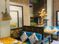 -苹果树下艺术餐厅(宋庄店)