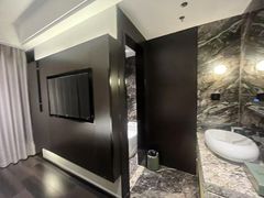 -铂尔登智慧酒店(南山西丽地铁站店)