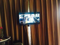 -汤山温泉房车营地 茶温泉