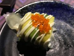 牛油果软壳蟹卷-羽山料理