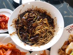 炸酱面-桃园中华料理炸酱面(燕儿岛路店)