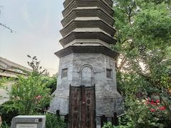 -万松老人塔