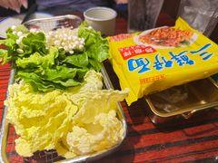 华丰三鲜意面-沙胆彪炭炉牛杂煲(上海日月光广场店)