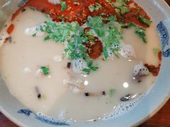 -峨嵋小镇·川菜(勒泰中心店)