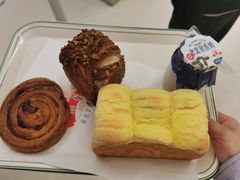 -红星前进面包牛奶公司(君太店)