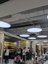 -虫二·专注健康烫染沙龙