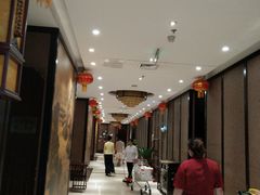 等位区-便宜坊烤鸭店(甜水园店)