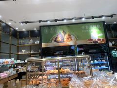 面包甜点陈列柜-仟吉·ART FARM主题店(菱角湖万达店)