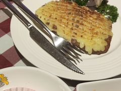 -邓丽君音乐主题餐厅