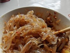 -舟舟刮凉粉