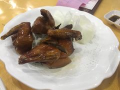 -鹏城人家海鲜酒家·23年老字号(较场尾店)