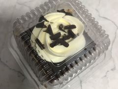 -红宝石·鲜奶小方(万航店)