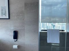 -上海龙之梦万丽酒店