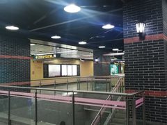 -一大会址·新天地(地铁站)