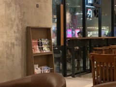 大堂-星巴克臻选(深圳海上世界店)
