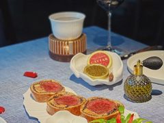 -弦月窗LUNETTE BY AMANDA(复兴路店)