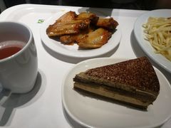 -宜家·瑞典食品屋(宝山店)