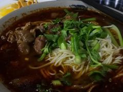 -丁丁猫重庆小面(徐州路店)