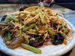 炒合菜-阿洪锅贴王(小吃城店)