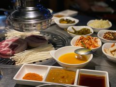 -韩聚屋韩国烤肉餐厅(新北万达店)