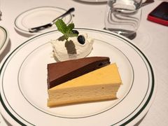 -Wolfgang’s Steakhouse 沃夫冈牛排馆(上海白玉兰广场店)