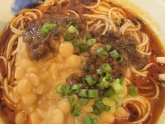 -兵哥豌豆面(雅颂居店)