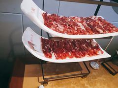 -左庭右院鲜牛肉火锅(南通CBD大有境店)