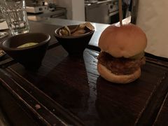 伊比利猪肉鹅肝汉堡-Ocean's Table 欧舍