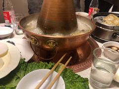 -八先生涮肉房(三里河店)