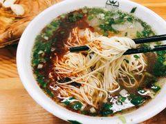 -马德元纯汤牛肉面(太奥广场店)