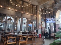 -埠口精酿夜景餐酒吧· BREWPORT BISTRO(长嘉汇重庆之眼店)